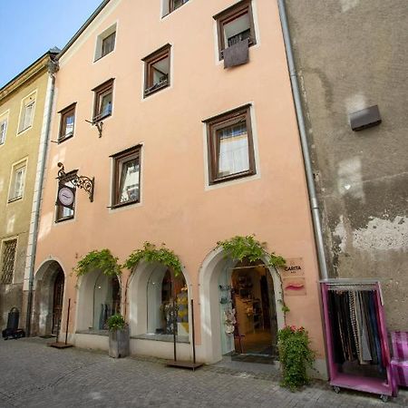 Traditional Old Town Apartment Hall in Tirol Exterior foto